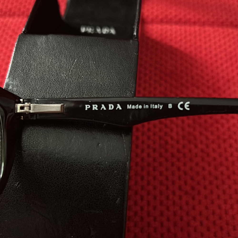 Prada Frame In Good Used Condition. - image 3
